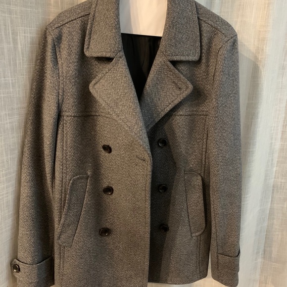 Women Coat - Picture 1 of 4